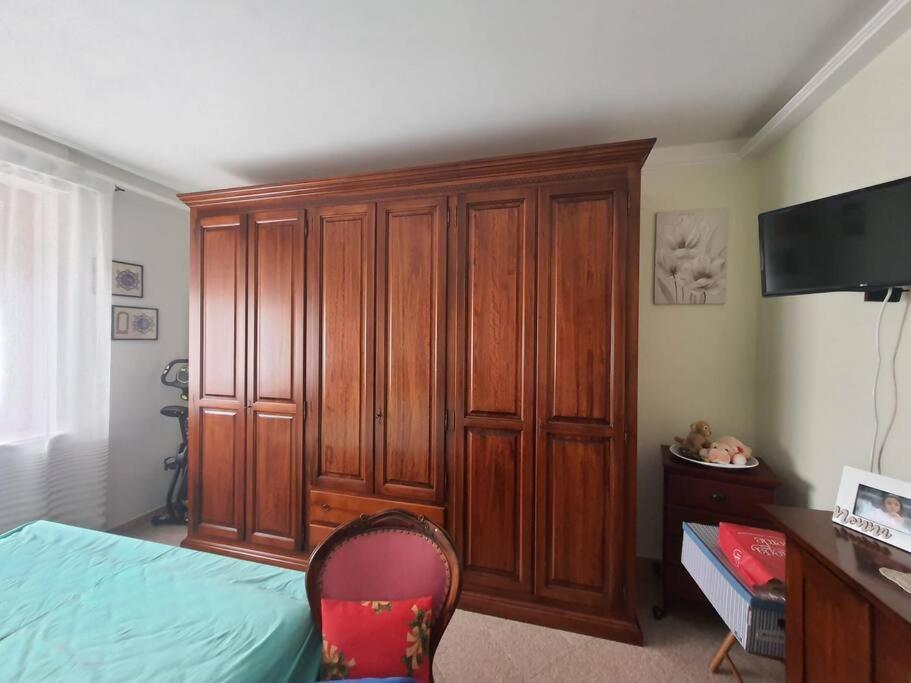 Appartamento Vinovo Centro Luaran gambar